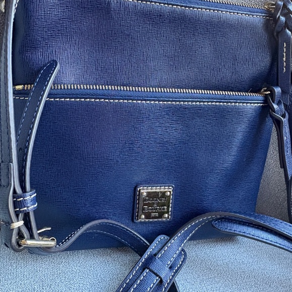 Dooney & Bourke Handbags - Dooney & Bourke Navy Crossbody Bag